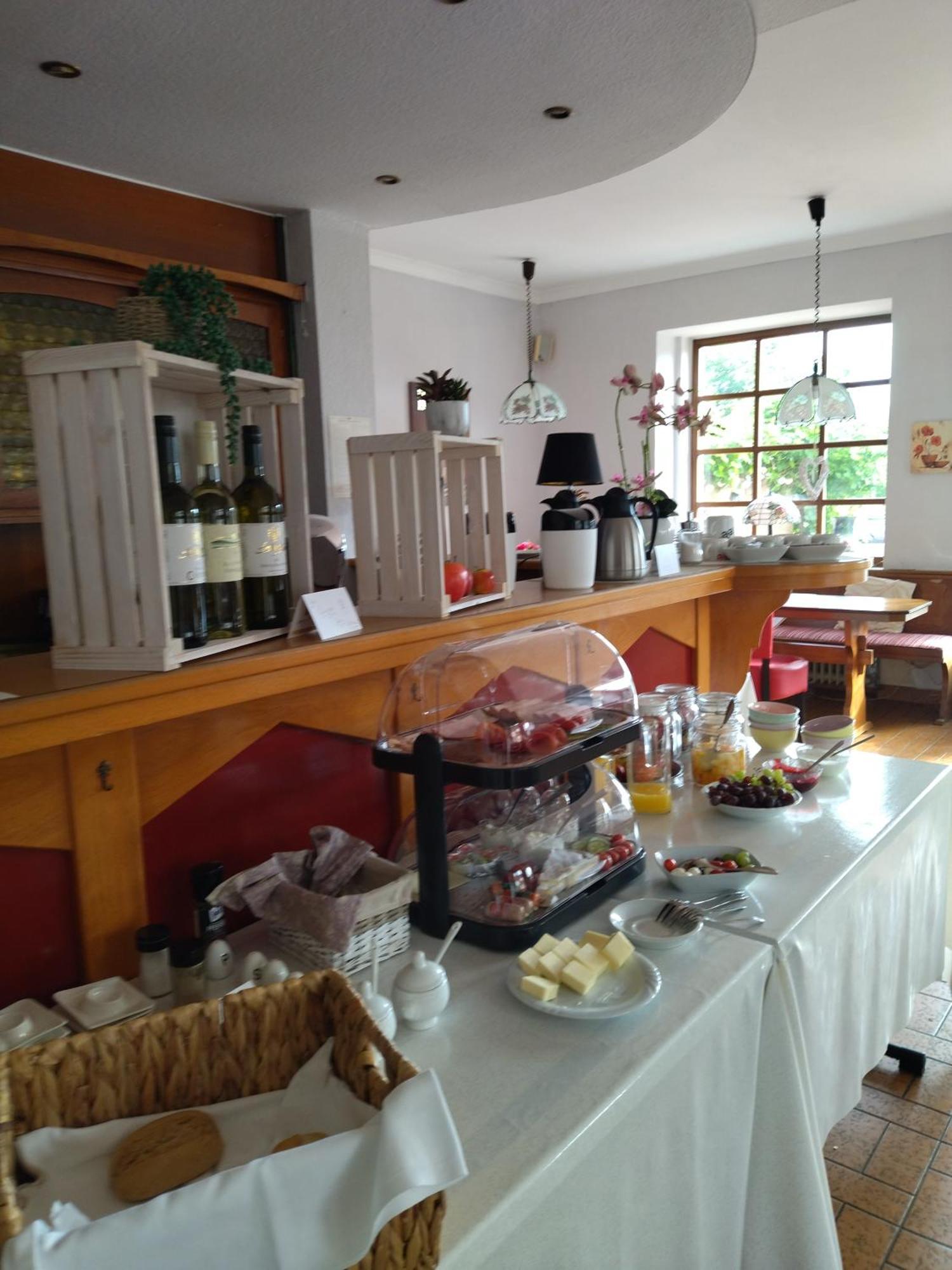 Pension Breidbach Ensch ภายนอก รูปภาพ