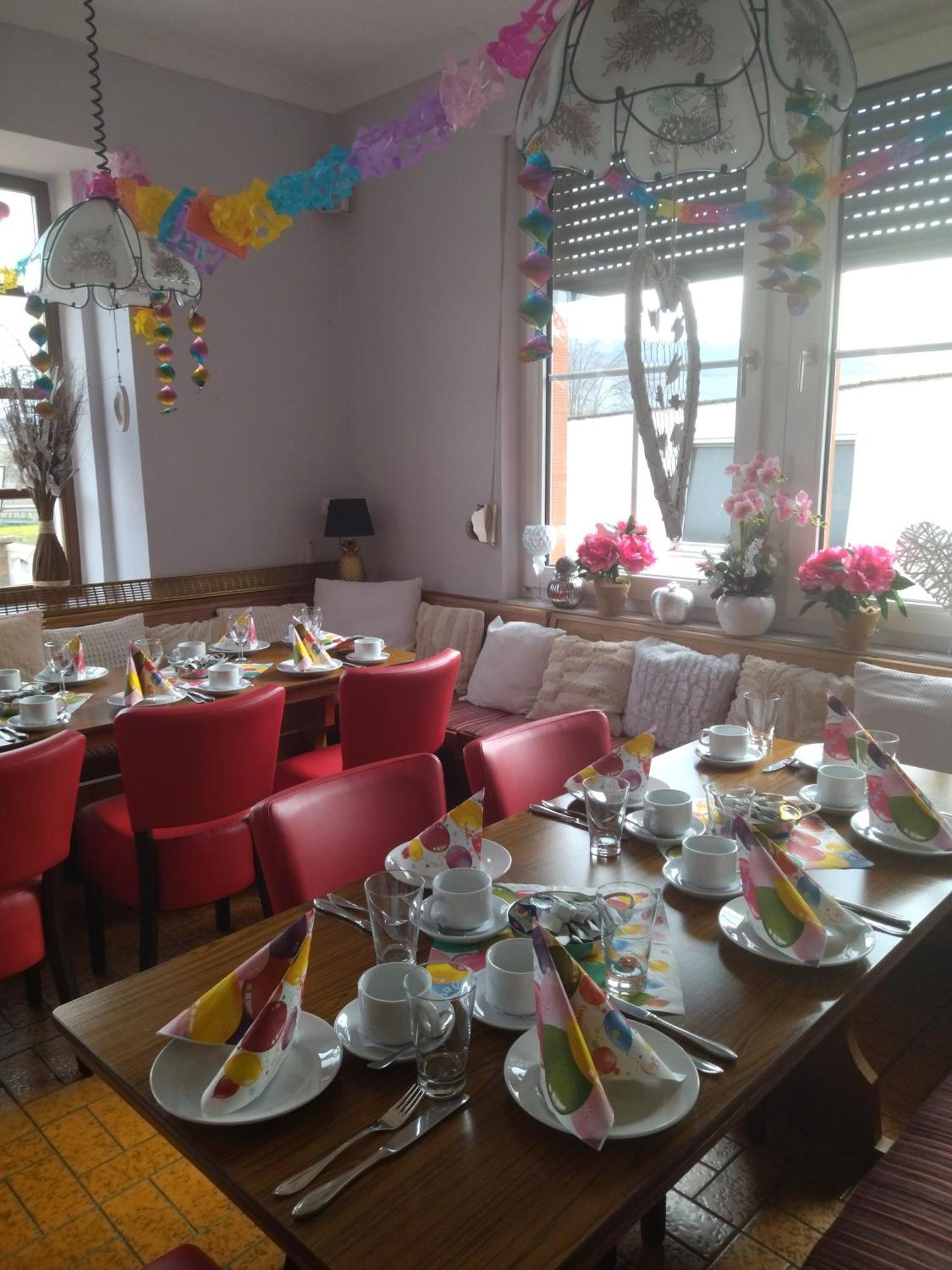Pension Breidbach Ensch ภายนอก รูปภาพ